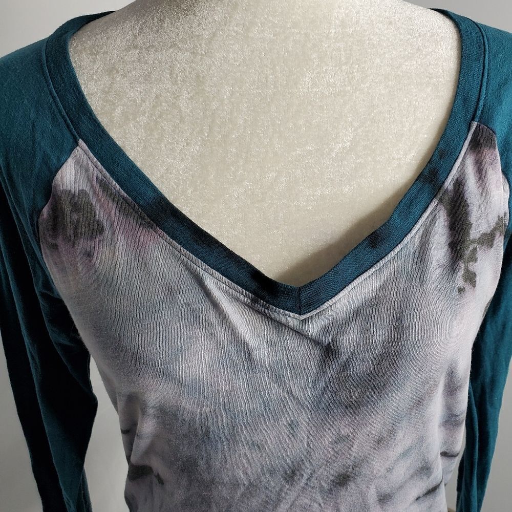VS PINK t-shirt custom gray‎ tie dye v-neck baseball tee M - Picture 8 of 9